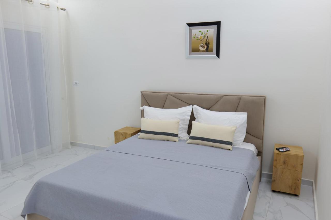 Vila Kleopatra Sarandë Exterior foto