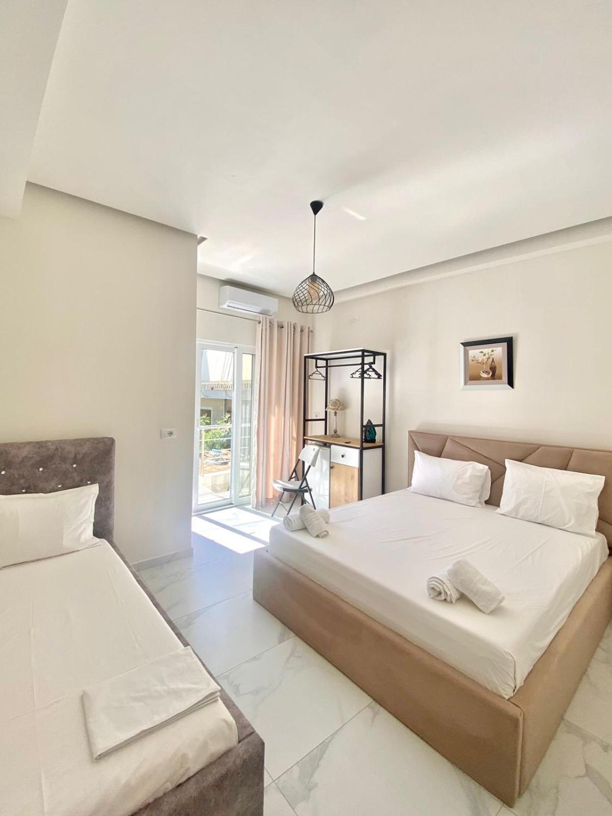 Vila Kleopatra Sarandë Exterior foto
